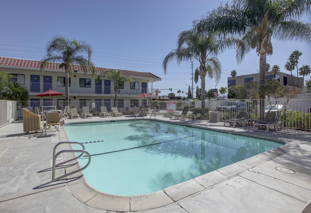 Motel 6-Corona, CA Exterior foto